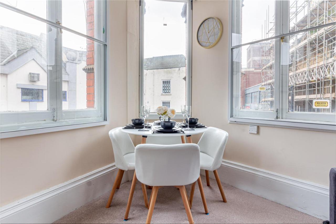 Guest Homes - Trinity Flat Worcester Exteriér fotografie